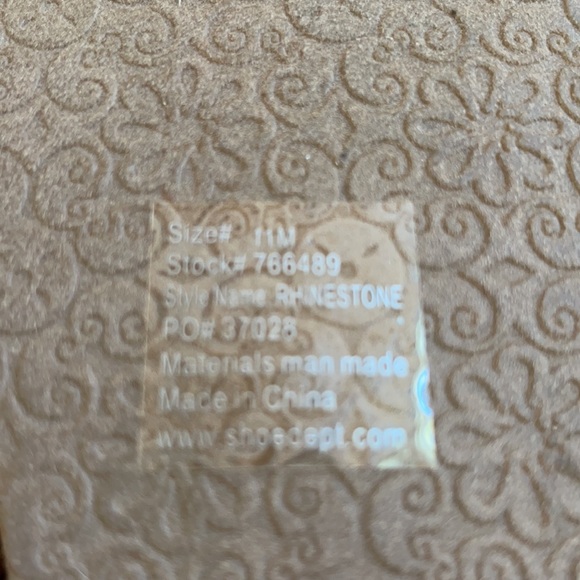 Palms Sandals Women's 10 M White Iridescent Rhinestone Thong Sandal - Picture 4 of 4